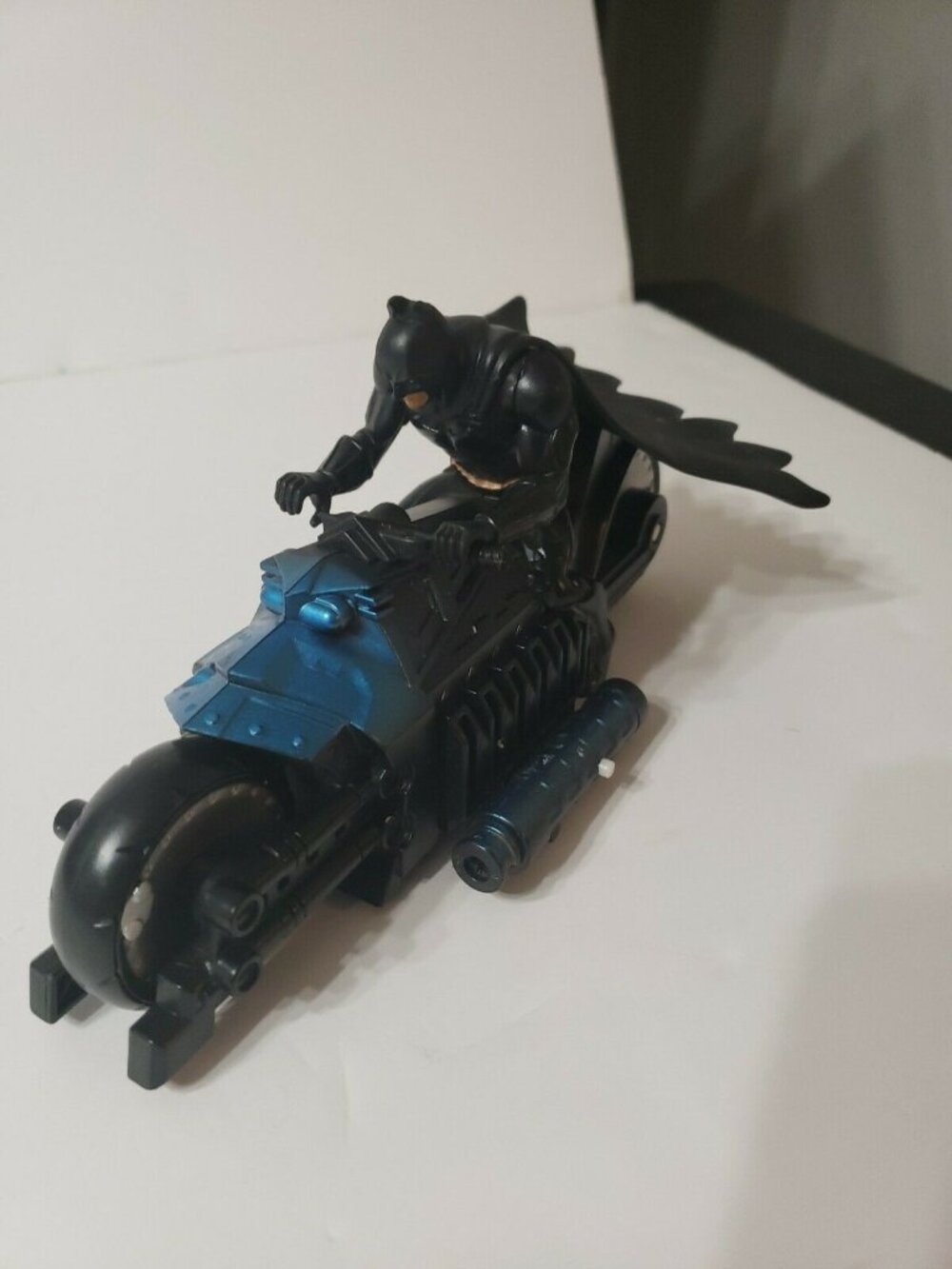 Batman Cycle Tm DC Comics (s05) H2852 Black Knight 8in.